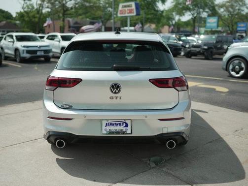 2022 Volkswagen Golf GTI 2.0T SE