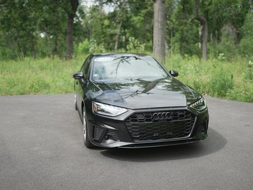 2023 Audi A4 45 S line Premium Plus