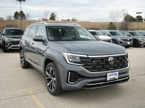 2026 Volkswagen Atlas 2.0T SEL Premium R-Line