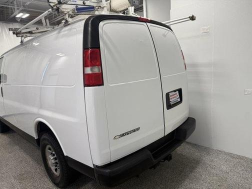 2017 Chevrolet Express 2500 Work Van