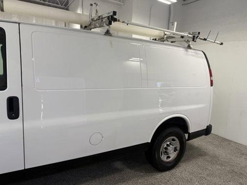2017 Chevrolet Express 2500 Work Van