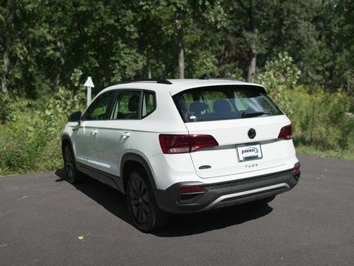 2024 Volkswagen Taos 1.5T S