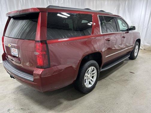 2016 Chevrolet Suburban LT