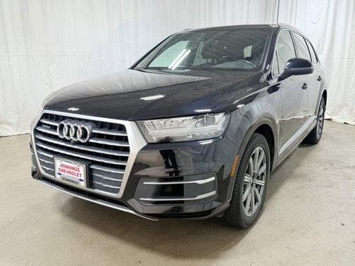 2019 Audi Q7 55 Premium Plus