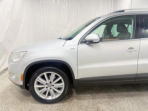 2010 Volkswagen Tiguan 