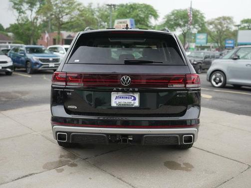 2025 Volkswagen Atlas 2.0T Peak Edition