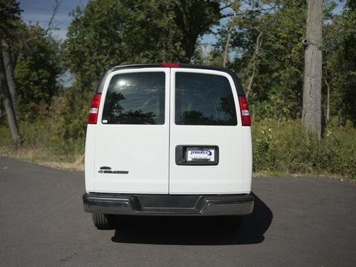 2022 Chevrolet Express 2500 Work Van