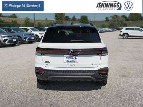 2025 Volkswagen Taos 1.5T SE Black