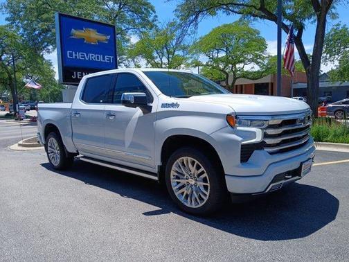 Polar White 2026 Chevrolet Silverado 1500 High Country