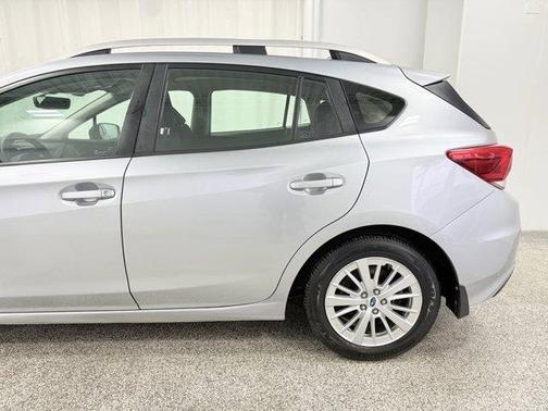 2018 Subaru Impreza 2.0i Premium