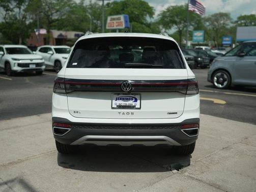 2025 Volkswagen Taos 1.5T SEL