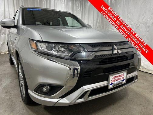 2022 Mitsubishi Outlander PHEV SEL