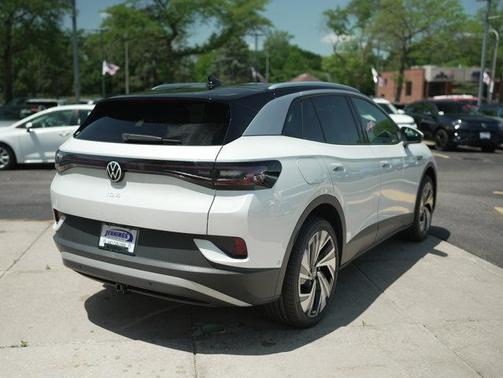 2025 Volkswagen ID.4 Pro S Plus