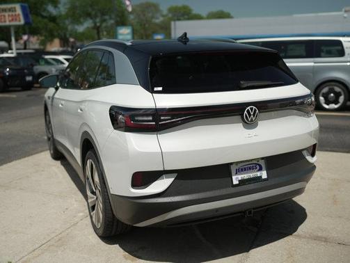 2025 Volkswagen ID.4 Pro S Plus