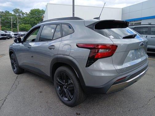Sterling Gray Metallic 2026 Chevrolet Trax ACTIV