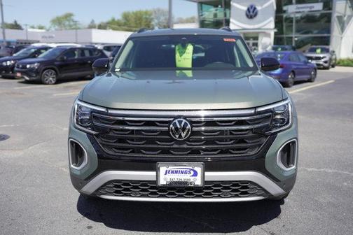 2025 Volkswagen Atlas 2.0T Peak Edition