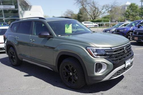2025 Volkswagen Atlas 2.0T Peak Edition
