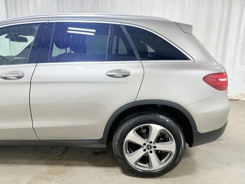 2019 Mercedes-Benz GLC 300 Base 4MATIC