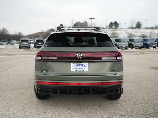 2026 Volkswagen Atlas Cross Sport 2.0T SEL R-Line Black