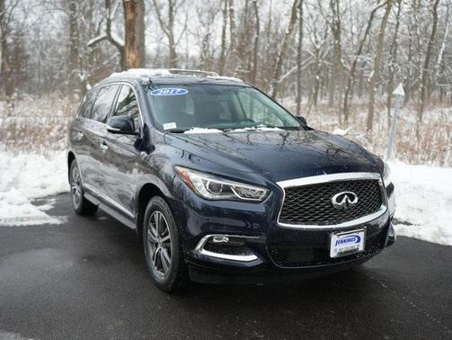 2017 INFINITI QX60 Base