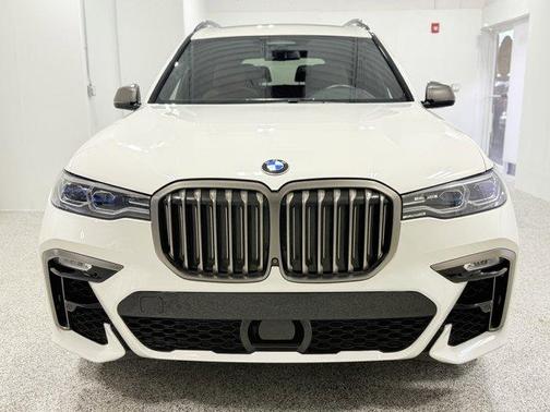 2020 BMW X7 M50i