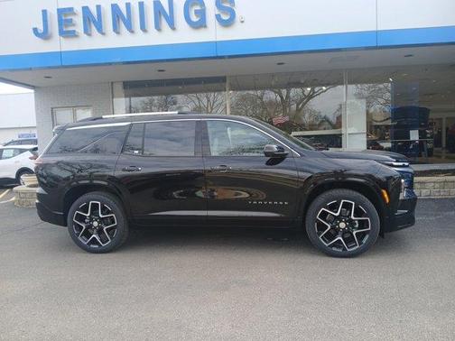 Mosaic Black Metallic 2026 Chevrolet Traverse High Country