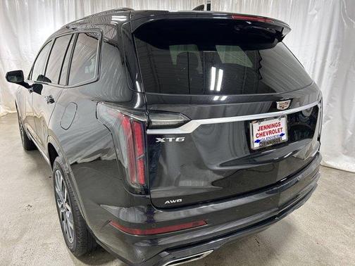 2023 Cadillac XT6 Sport AWD