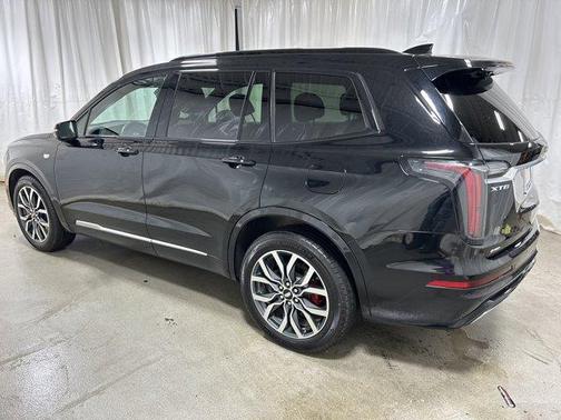 2023 Cadillac XT6 Sport AWD