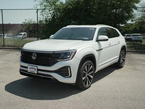 2025 Volkswagen Atlas Cross Sport 2.0T SEL Premium R-Line