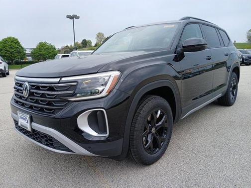 Deep Black Pearl 2026 Volkswagen Atlas 2.0T Peak Edition
