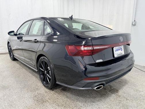 2025 Volkswagen Jetta GLI 2.0T Autobahn