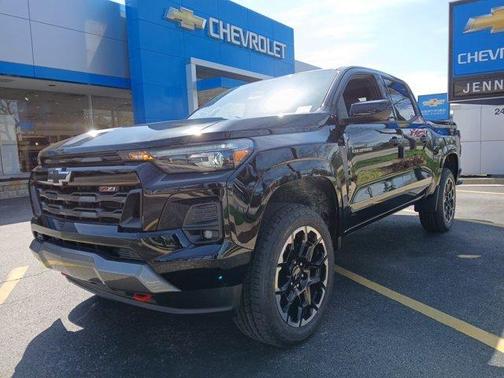 Black 2026 Chevrolet Colorado Z71