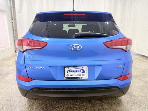 2017 Hyundai TUCSON SE