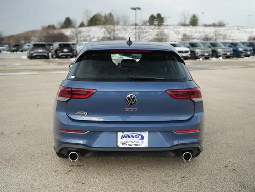 2026 Volkswagen Golf GTI SE