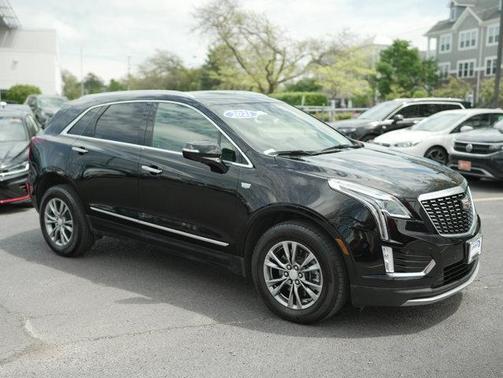 2021 Cadillac XT5 Premium Luxury