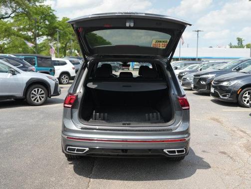 Platinum Gray Metallic 2023 Volkswagen Tiguan 2.0T SEL R-Line