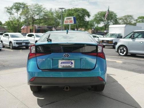 2021 Toyota Prius XLE
