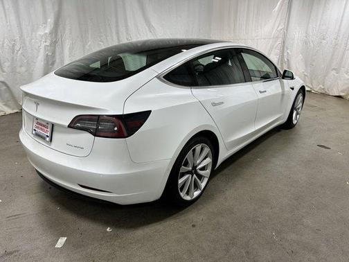2020 Tesla Model 3 Long Range