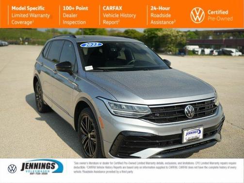 Pyrite Silver Metallic 2022 Volkswagen Tiguan 2.0T SE R-Line Black
