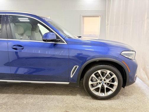 Phytonic Blue Metallic 2019 BMW X5 xDrive40i
