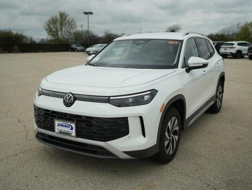 Pure White 2026 Volkswagen Tiguan 2.0T S