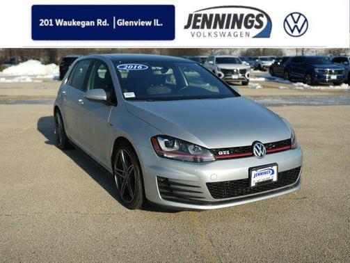2016 Volkswagen Golf GTI SE