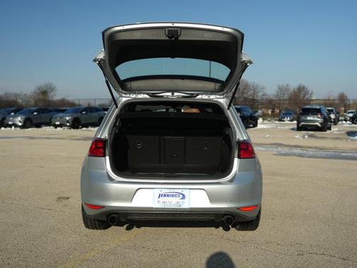 2016 Volkswagen Golf GTI 