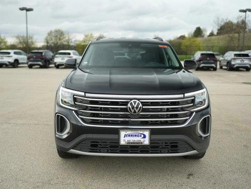 Deep Black Pearl Effect 2026 Volkswagen Atlas 2.0T SE W/TECHNOLOGY