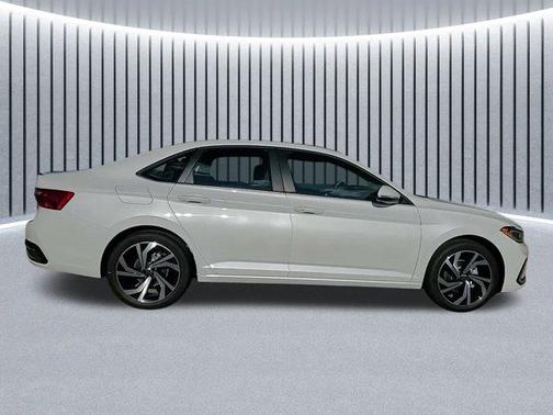 2025 Volkswagen Jetta 1.5T SEL