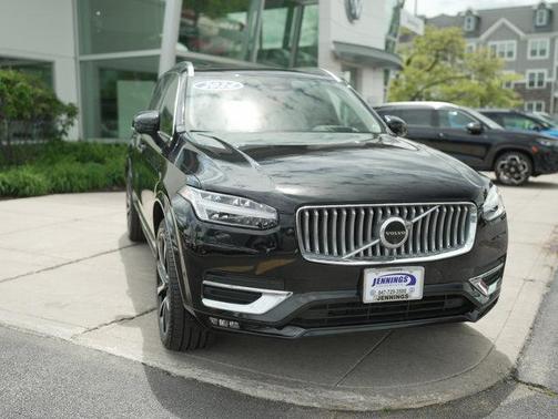 2024 Volvo XC90 B6 Ultimate Bright Theme 7-Seater