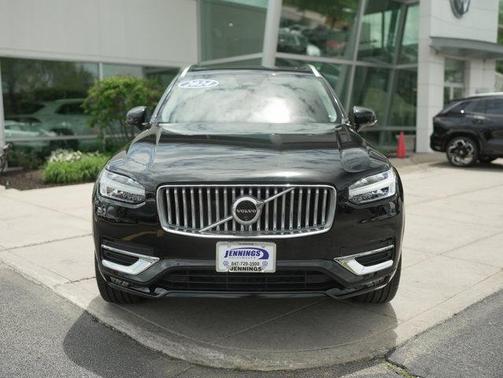2024 Volvo XC90 B6 Ultimate Bright Theme 7-Seater