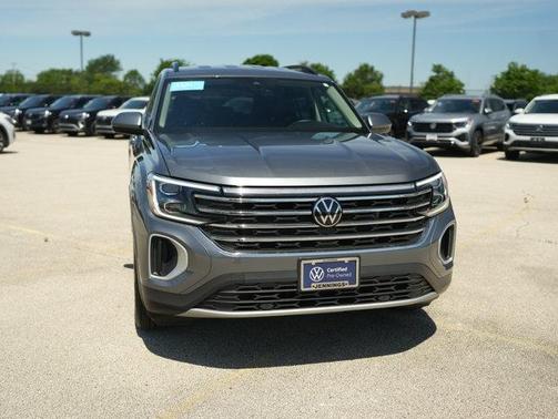 Platinum Gray Metallic 2024 Volkswagen Atlas 2.0T SE