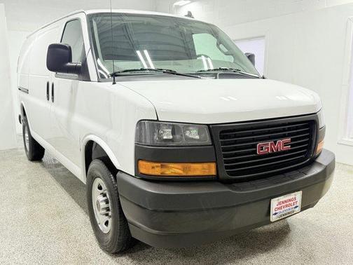 2023 GMC Savana 2500 Work Van