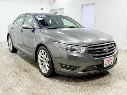 2018 Ford Taurus Limited